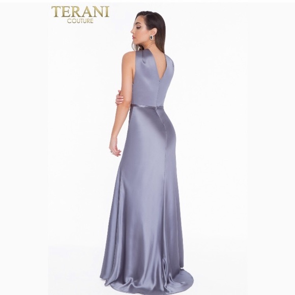 Terani Couture Emerald Satin Column Gown Size 2 - Picture 2 of 12